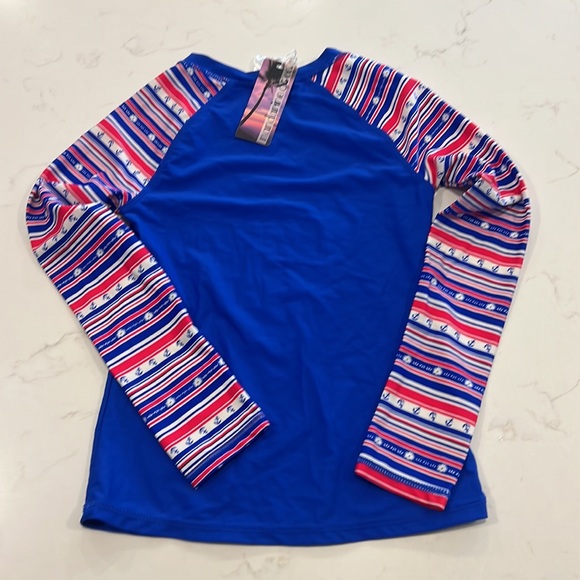 NWT Rash Guard Youth Size M (10) - Picture 4 of 4